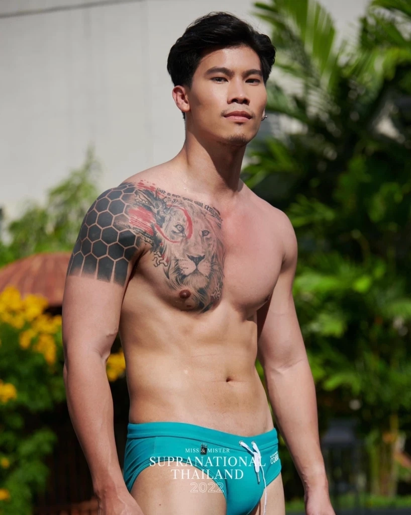 30 หนุ่มสาว “ซูปร้า ไทยแลนด์ 2022” งัดท่วงท่าลีลาสะบัดโชว์ในรอบชุดว่ายน้ำ