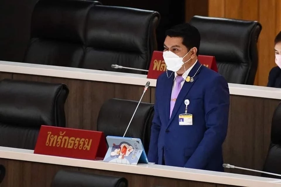 "ผู้กองธรรมนัส"ส่งซิกแนลกลุ่ม 16 ห้ามขวางพิจารณางบ 66 ให้เน้นศึกซักฟอก