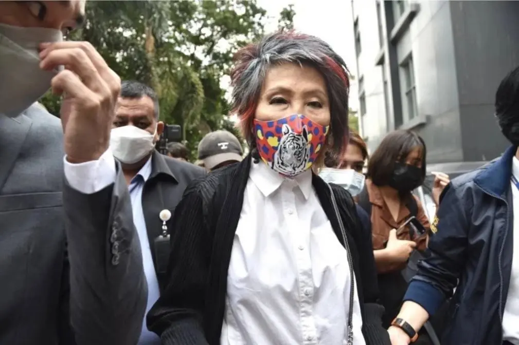 โซเชียลจับตา โพสต์คุณหมอพรทิพย์ ที่ส่งถึง"คุณแม่ภนิดา" ประเด็นมือถือแตงโม