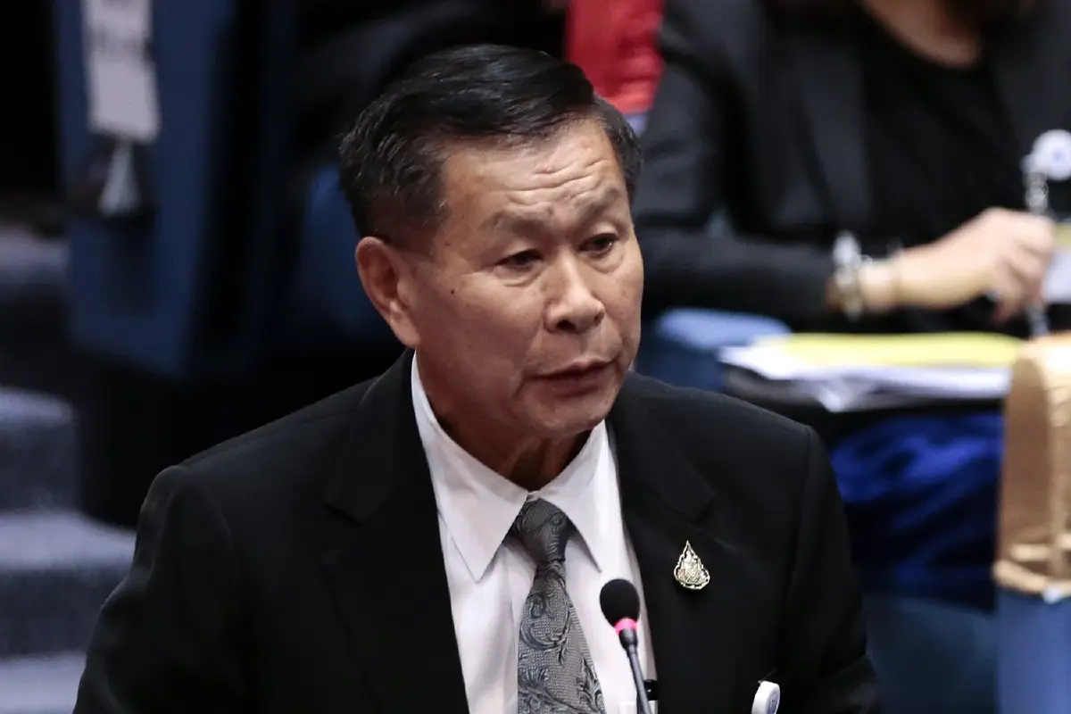 พล.ต.อ.เสรีพิศุทธ์ เตมียาเวส หัวหน้าพรรคเสรีรวมไทย
