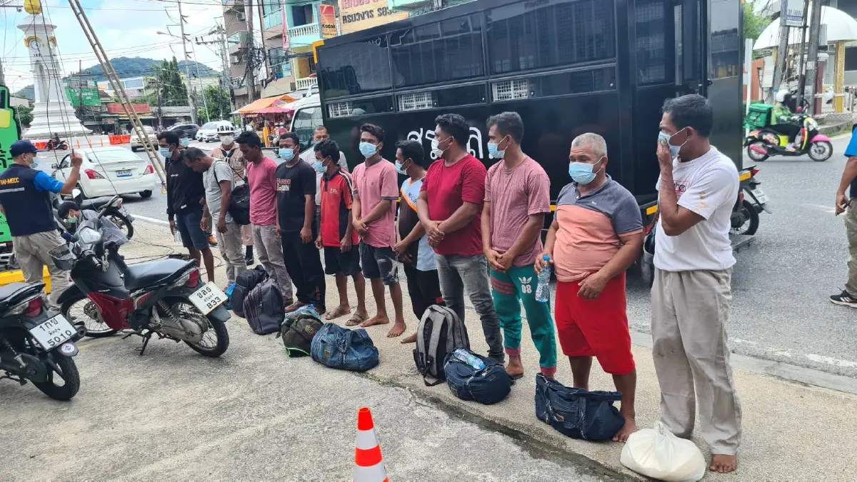 ศรชล. จับ เรือประมงอินโดนีเซีย พร้อมลูกเรือ 11 คน รุกน่านน้ำไทย ลักลอบทำประมง