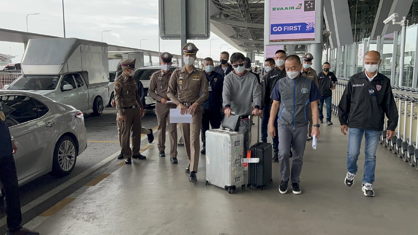 "บอลนี่" เจ้าของ "ดารุมะ" ปัด "คูปองทิพย์" อ้างหมุนเงินไม่ทัน ปัจจุบันเหลือเงินหลักแสน  