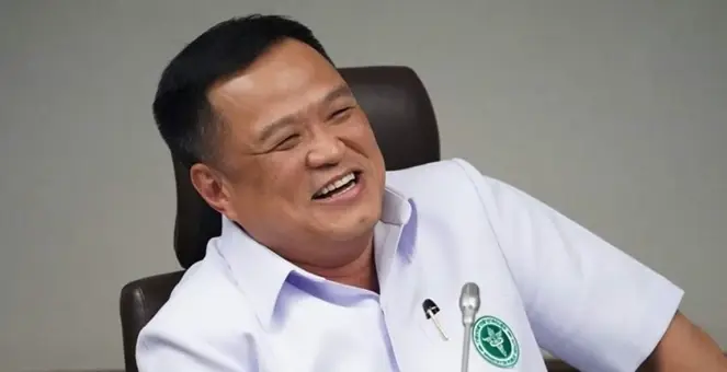 นายอนุทิน ชาญวีรกูล รองนายกรัฐมนตรี และ รมว.สาธารณสุข