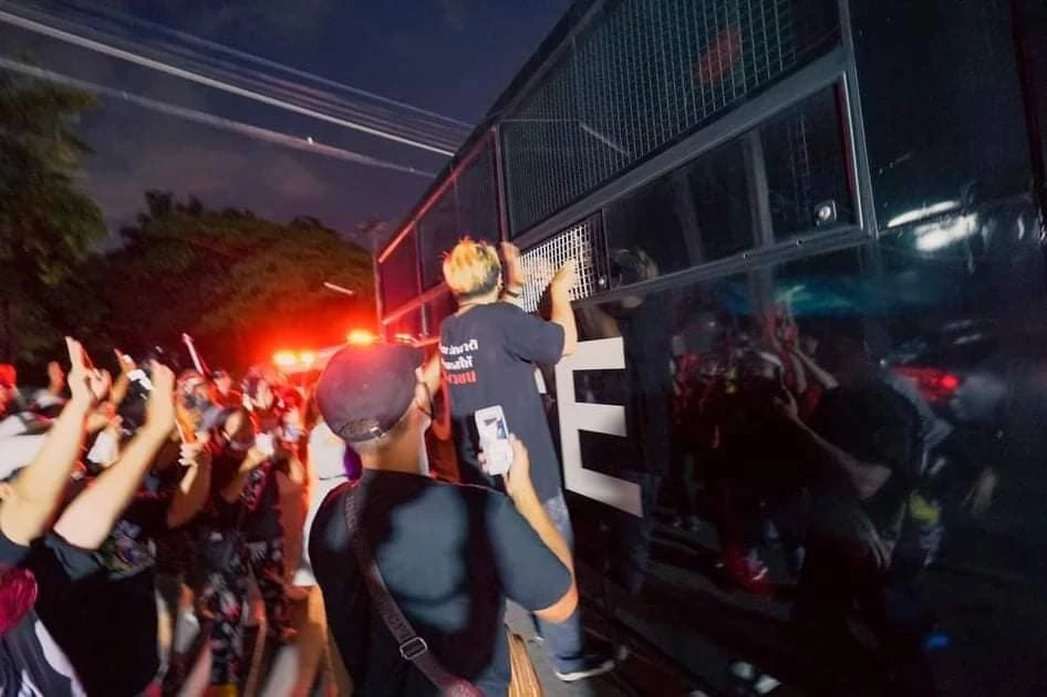 วันนี้เดือดแน่! ม็อบ "ทะลุแก๊ซ" นัดชุมนุมสำนักงานตำรวจแห่งชาติ-อนุสาวรีย์ชัยฯ