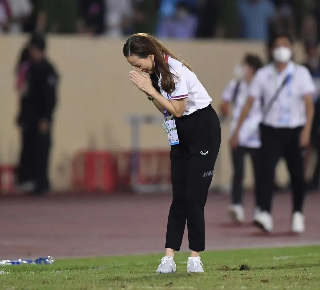 “มาดามแป้ง” ออกแถลงการณ์ขอโทษ ปมดราม่าล่วงละเมิดนักเตะทีมชาติไทย