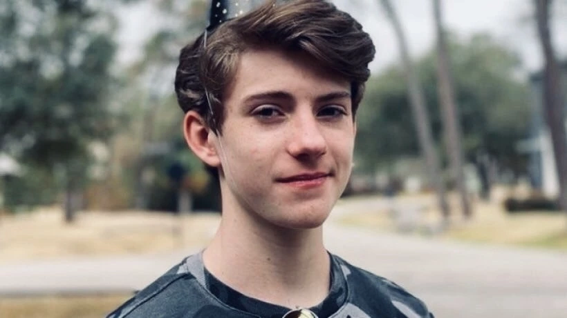แฟนซีรีส์เศร้า นักแสดงชื่อดัง ไทเลอร์ แซนเดอร์ส เสียชีวิต จากไปในวัยแค่ 18 ปี