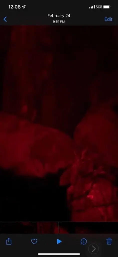 สนั่นโซเชียล เพจ "แตงโม" โพสต์คลิป สีแดงปริศนา ?  ท้าทาย "อัจฉริยะ"