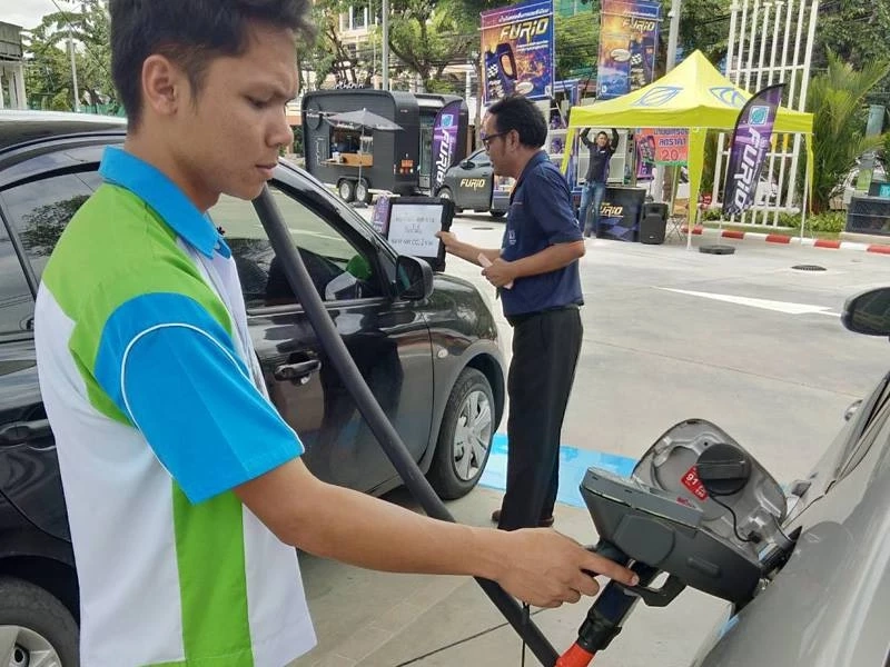 ผู้ใช้ดีเซลเฮ! กบน. ตรึงราคาน้ำมันคงที่ 35 บาทต่อลิตร