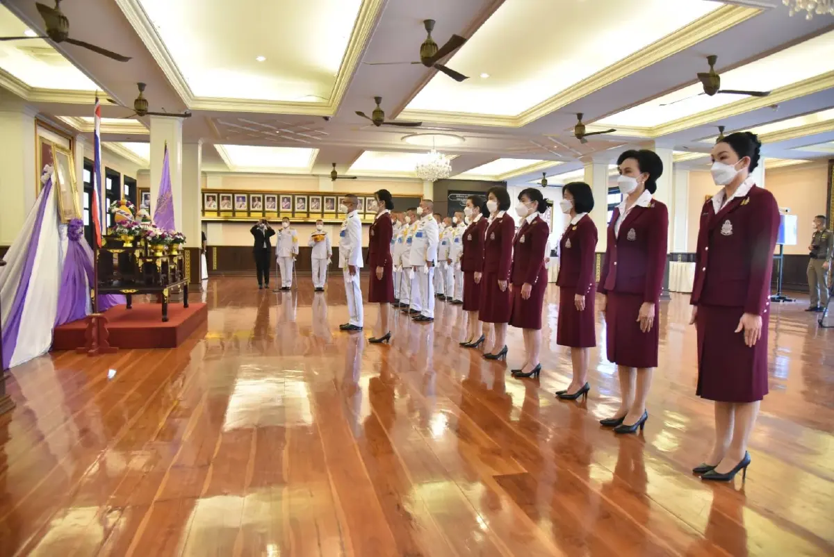 ตร. ถวายพระพรชัยมงคล พระบรมราชินี 44 พรรษา