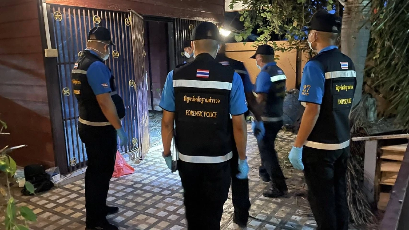 สังหารโหดสาวสองหมกศพห้องเก็บของ 3 สัปดาห์