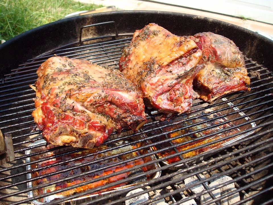 ไขคำตอบทำไมอาหาร "เตาถ่าน" ถึงมี "กลิ่น-รสชาติ" อร่อยกว่าเตาแก๊ส  