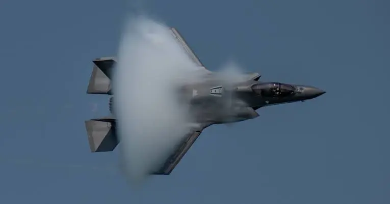 บิ๊กล็อต"เรือดำน้ำ-ยูเอวี-F-35"เข้าคิวถูกซักฟอก 