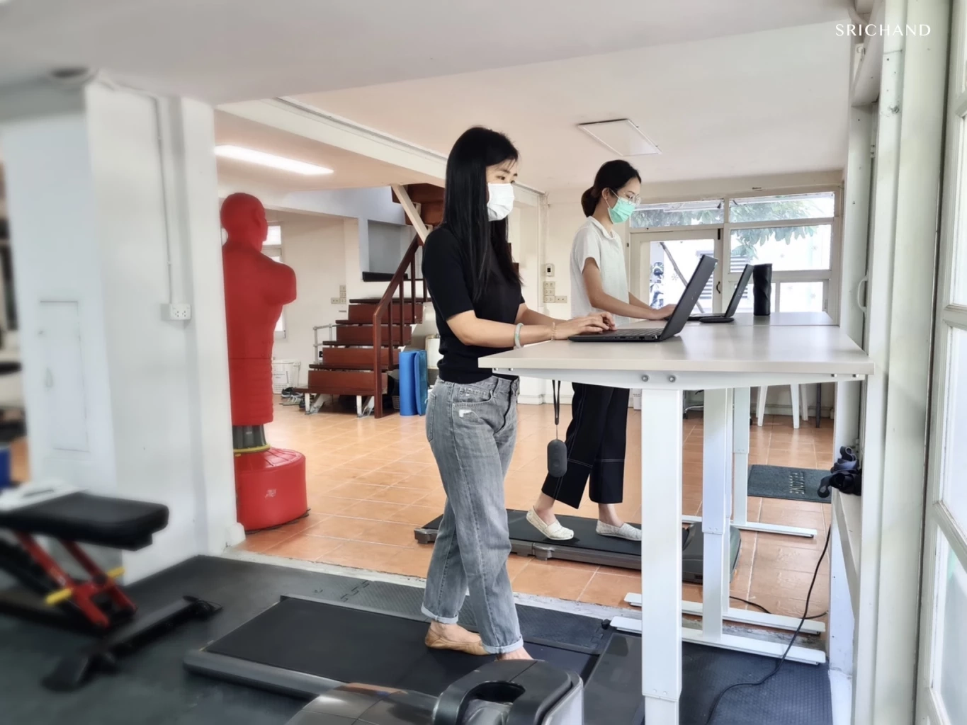 ฮือฮา! "ศรีจันทร์" เพิ่มสวัสดิการสุดปัง ชาวเน็ตร้องฮืออยากไปทำงานด้วย