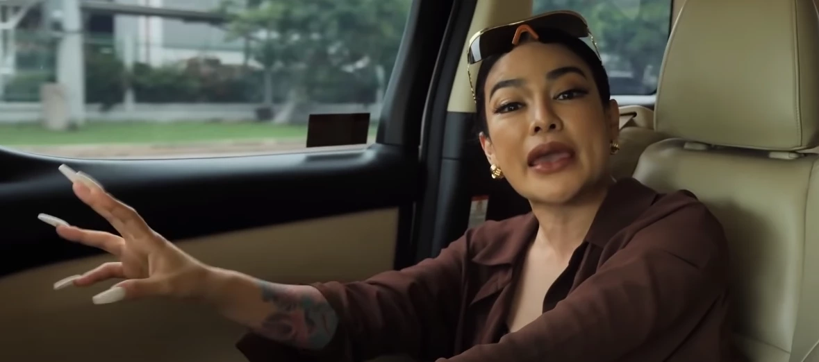 เปิดอาณาจักรธุรกิจ "พิมรี่พาย" ทำไมถึงกล้าทุ่มเงิน 400 ล้าน เหมาตั๋วบอลแมนยู-ลิเวอร์พูล