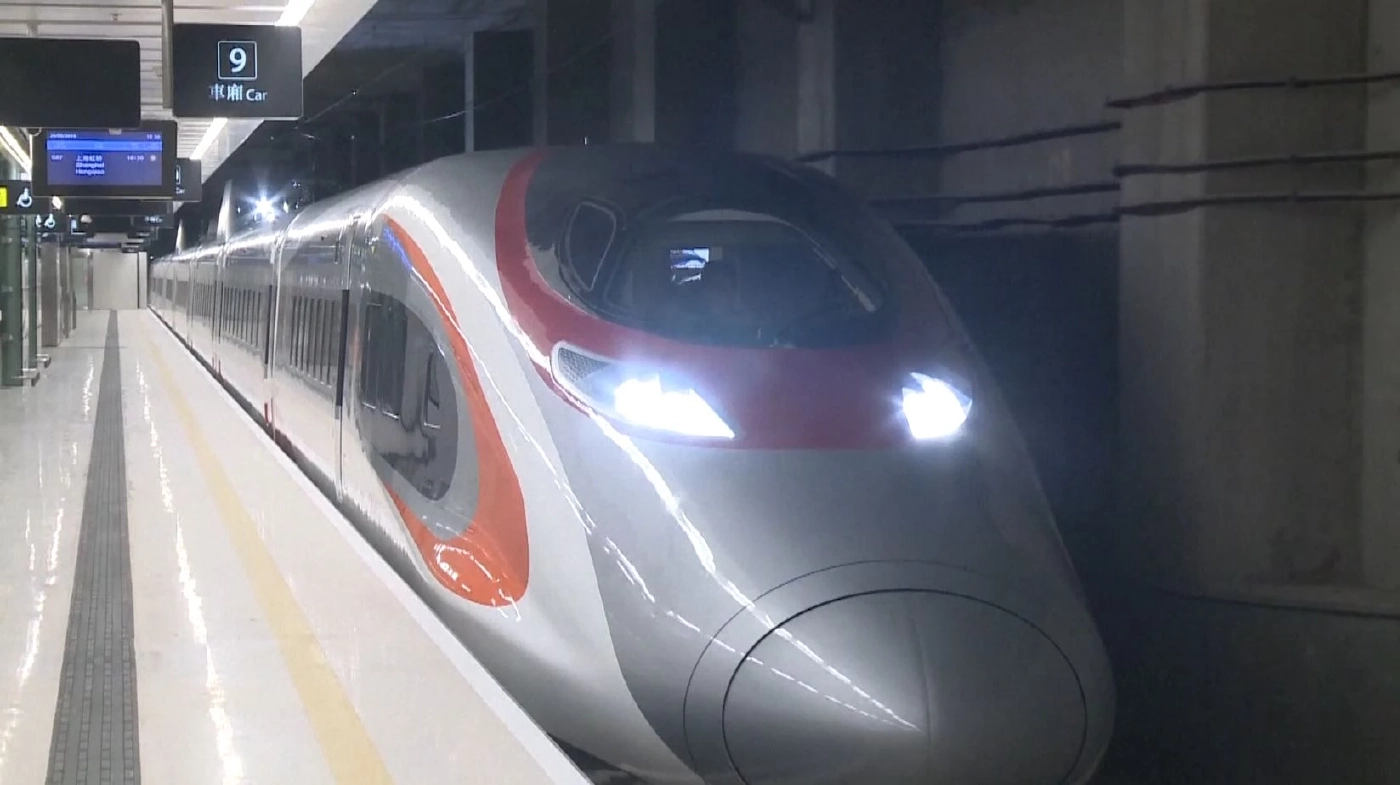 อารักขาสี จิ้นผิง ครบรอบ 25 ปี ฮ่องกงคืนสู่จีน