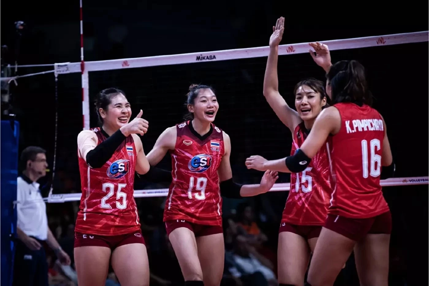 FIVB ไฟเขียวไทยเปลี่ยนตัวนักกีฬาได้จากปัญหาโควิด-5 นักตบบินด่วนสมทบทีม