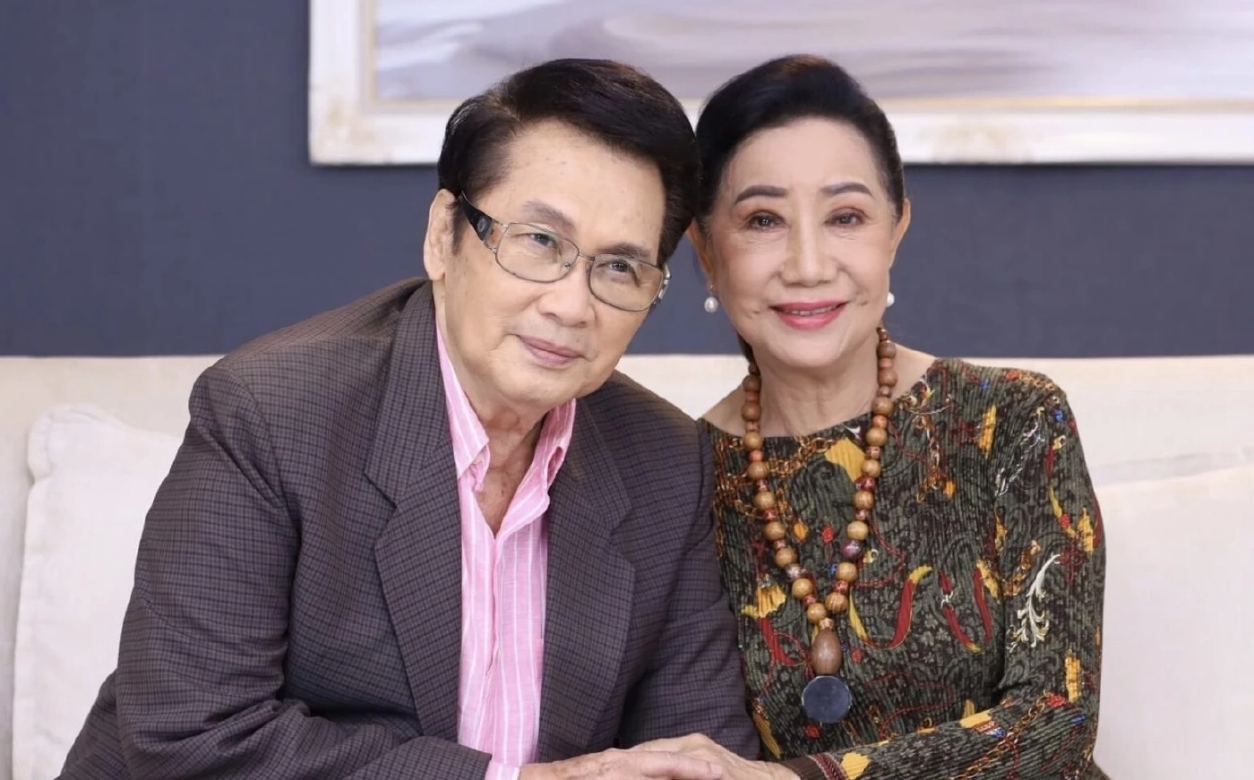 ส่งกำลังใจด่วน "นาท ภูวนัย" นักแสดงรุ่นใหญ่ ถูกหามส่งไอซียูกลางดึก