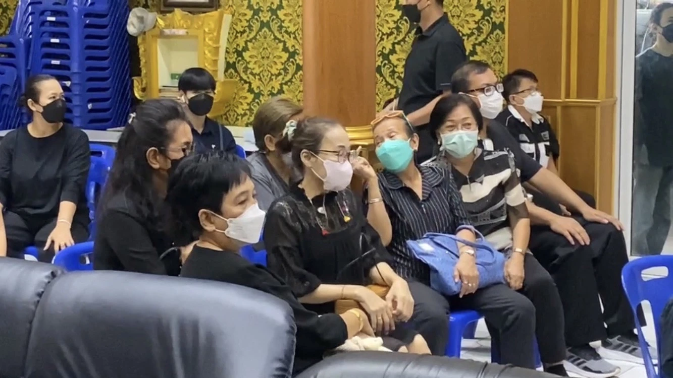 เพื่อนและคนบันเทิงร่วมอาลัย “เอ็ดเวิร์ด วันซอร์" ครั้งสุดท้าย