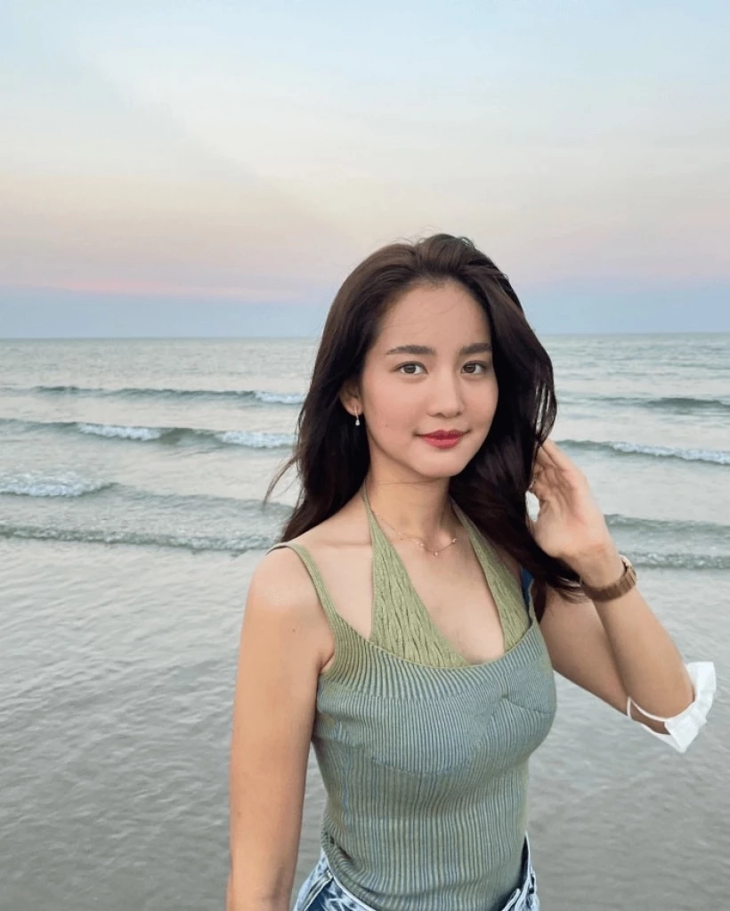 “โบว์ เมลดา”  อวดความหวาน ลงภาพคู่ “อาเล็ก ธีรเดช ” กับทริปเที่ยวอเมริกา