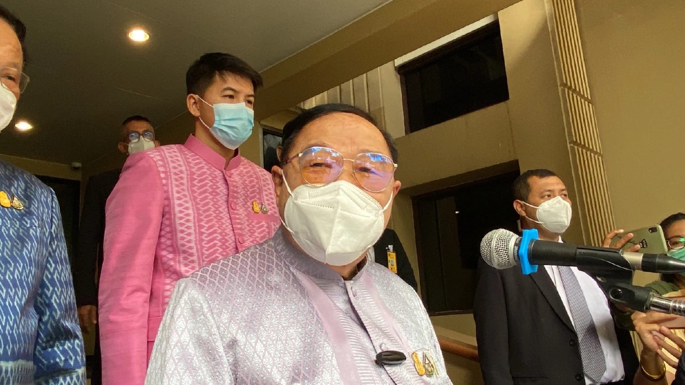 ลุงป้อม ห่วงลูกหลานไปม็อบ กลัวเสียอนาคต ไม่หวั่นถูกซักฟอก