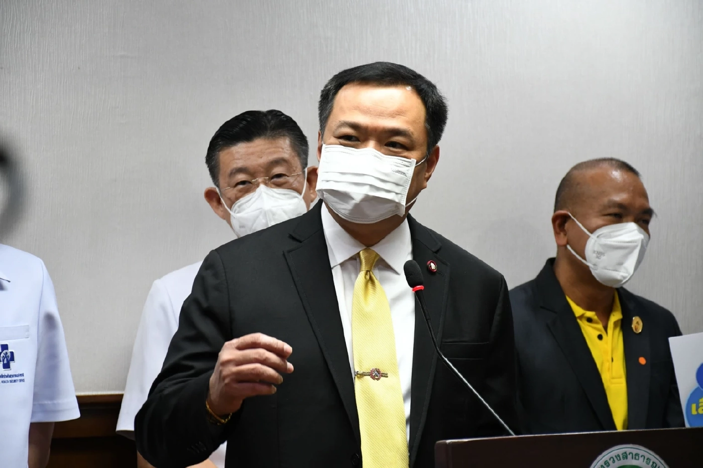 อนุทิน เคลียร์ ชัชชาติ เคสเสียชีวิตไม่ใช่จากกัญชา ย้ำ สธ. คุมเข้มการใช้กัญชา