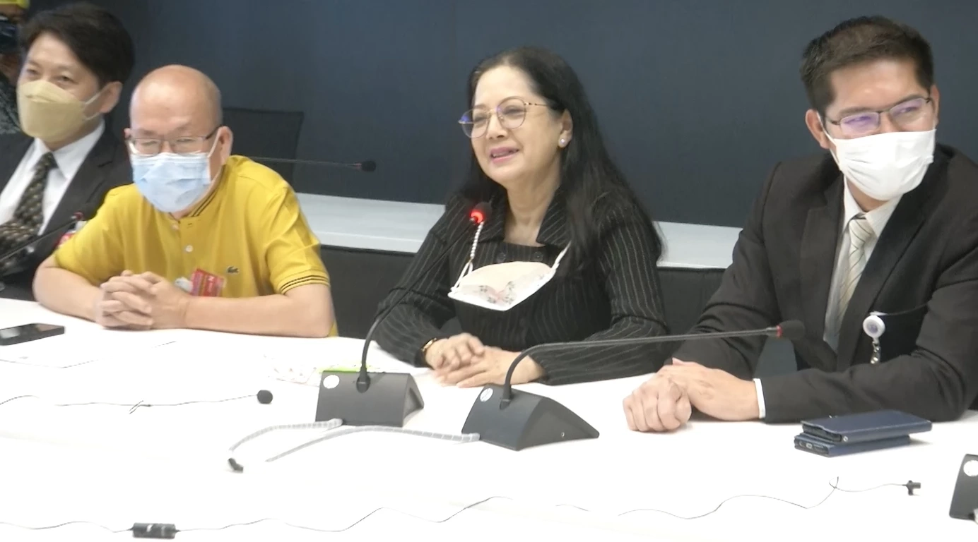 "แซน-กระติก" ไขคำตอบเสื้อผ้าที่สวมใส่เจอคราบเลือด "แตงโม" จริงหรือไม่ 