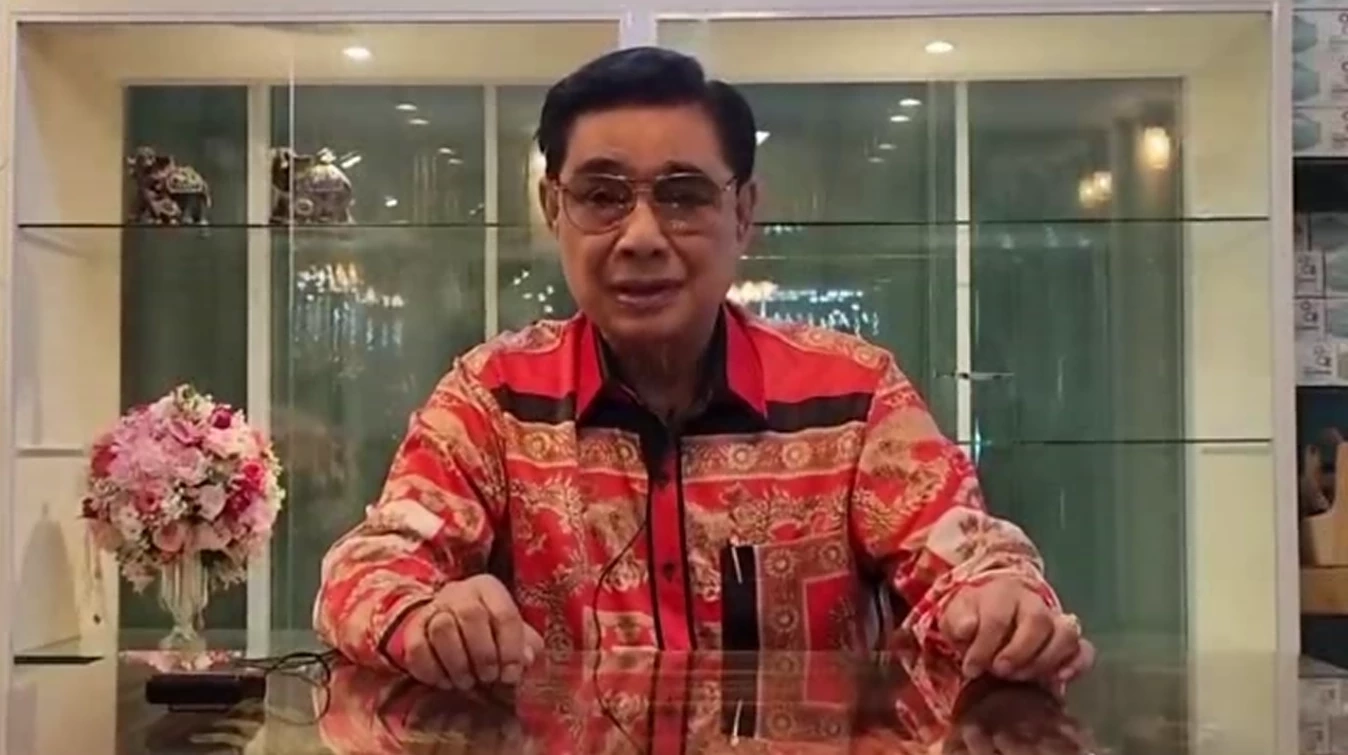 นายสุนทร วิลาวัลย์ นายกองค์การบริหารส่วนจังหวัดปราจีนบุรี 