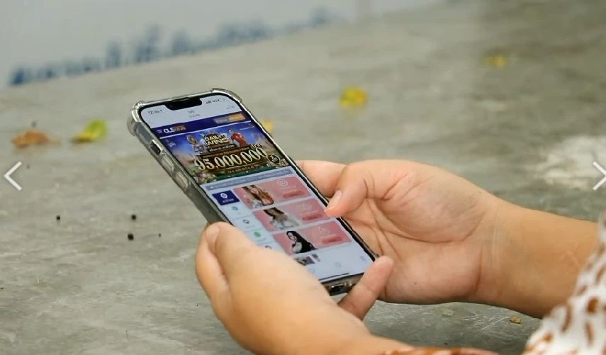 สุดเหิม! เว็บพนันรายใหญ่สะกดรอยดักอุ้มสาว ข่มขู่รีดเงิน - ปล้นรถเบนซ์