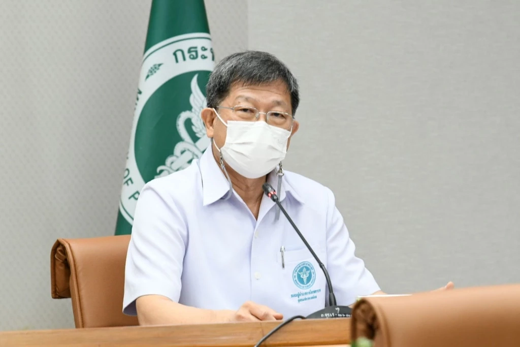 นายแพทย์โสภณ เมฆธน