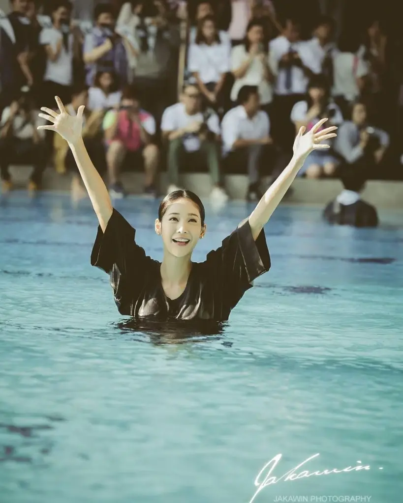 ไอจีแมว “แตงโม นิดา” เคลื่อนไหวอีก โพสต์ภาพโยงนักการเมืองดัง
