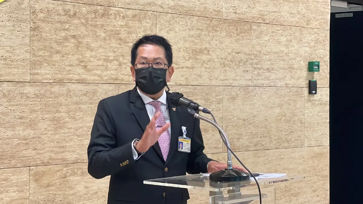 จิรายุ เตือน รมต. ไม่มีชื่อถูกอภิปรายอย่าเพิ่งตีปีก เรื่องโยงถึงกว่า 15 ราย