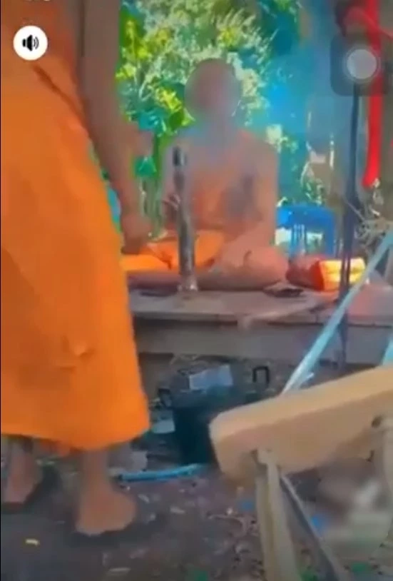 แฉแก๊ง "พระสงฆ์" จัดปาร์ตี้พี้กัญชา "พระพยอม" ด่าแหลกพวกโชว์ชั่วอวดดี 