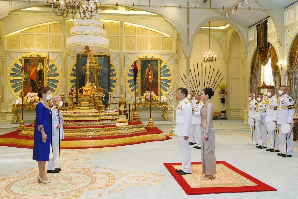 ในหลวง พระราชินี พระราชทานพระบรมราชวโรกาส ให้เอกอัครราชทูตต่างประเทศเฝ้าฯ