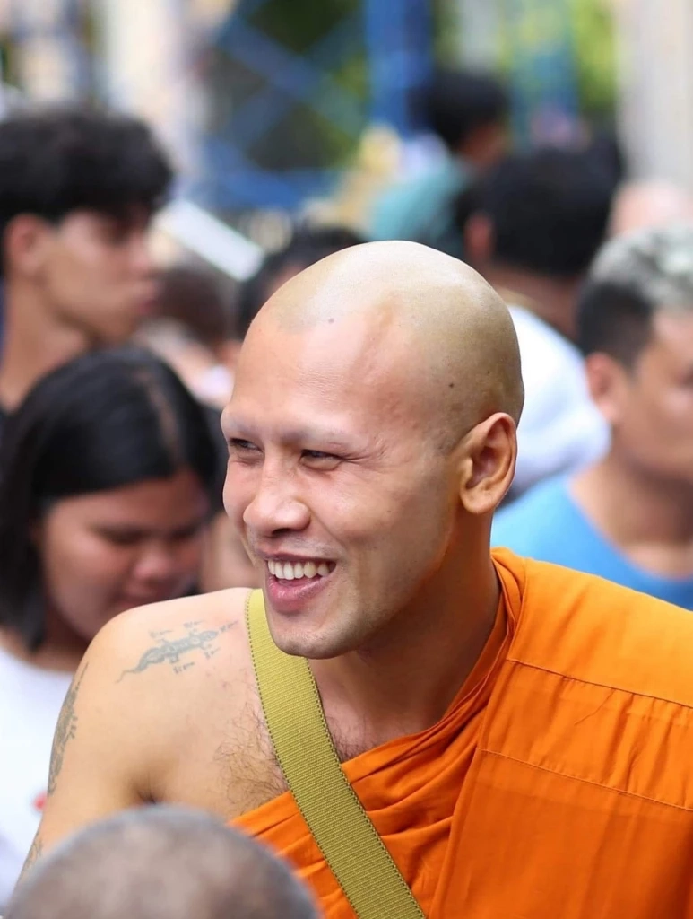 สรุปดราม่า “พระอาจารย์แจ้” พร้อมทำความรู้จักคือใคร ?