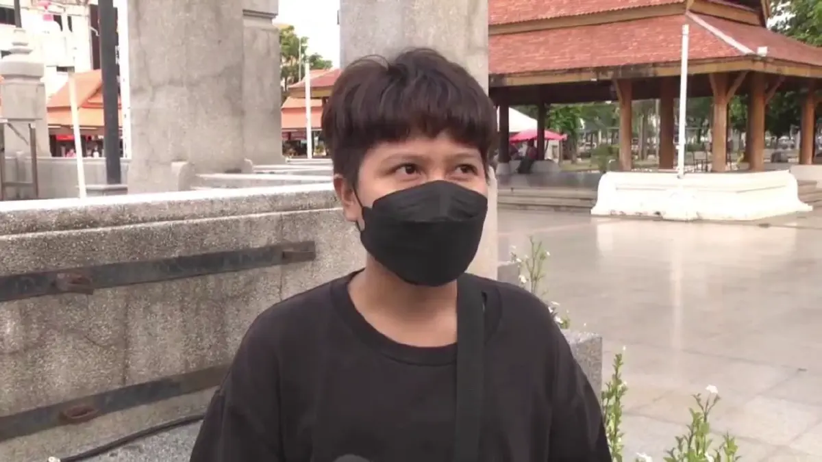 ชาวโคราชเสียงแตก 2 ฝ่าย ห้ามถ่ายรูปติดคนอื่นกระทบช่างภาพอิสระ