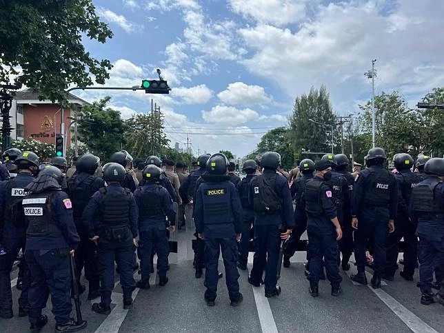 ตำรวจทำเนียบ เดือดร้อน เบี้ยเลี้ยง ดูแลม็อบ ตั้งแต่ ส.ค. 64 ยังไม่ออก