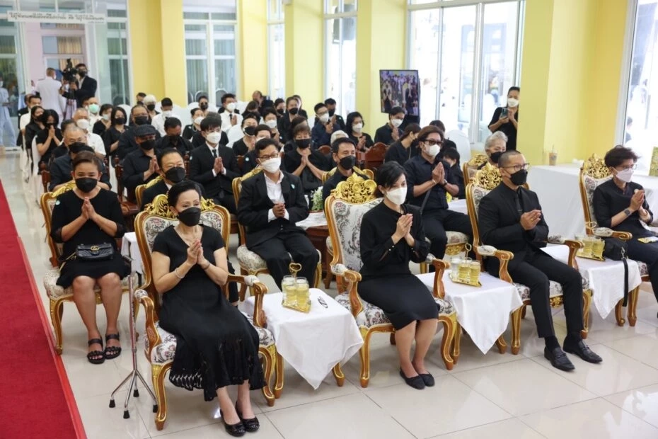 พระราชทานเพลิงศพ "ต้อย-เศรษฐา" ศิลปินแห่งชาติ ที่เป็นที่รักของทุกคน