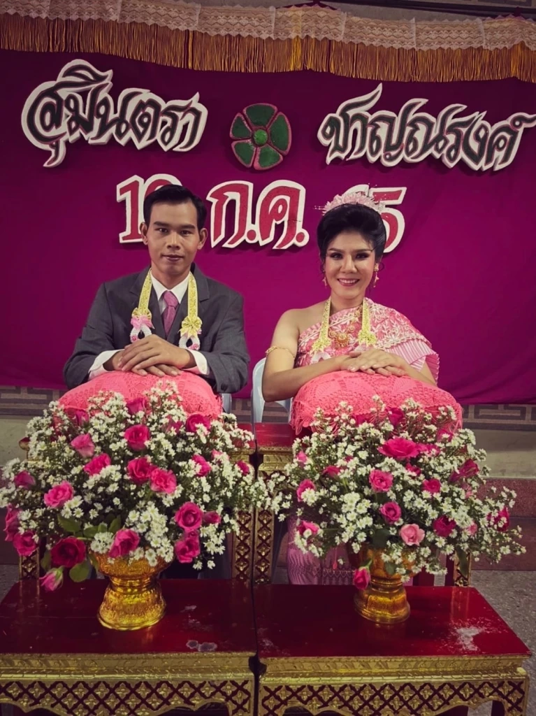 เทรนด์ใหม่! "คู่บ่าวสาว" โชว์ภาพพรีเวดดิ้งย้อนยุคสไตล์ 80 เลียนแบบคุณแม่