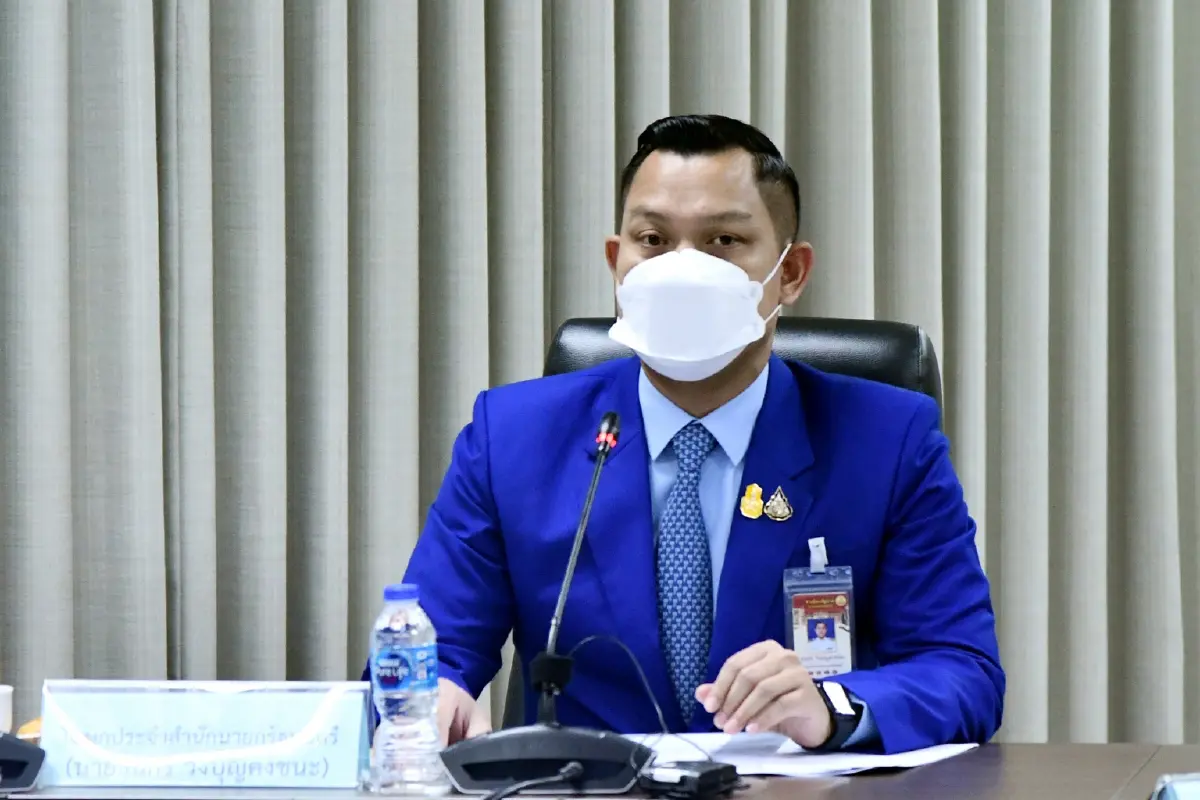 นายกฯ ปลื้ม "น้องพิงค์-โปรช้าง" สร้างชื่อเสียงให้กับประเทศ