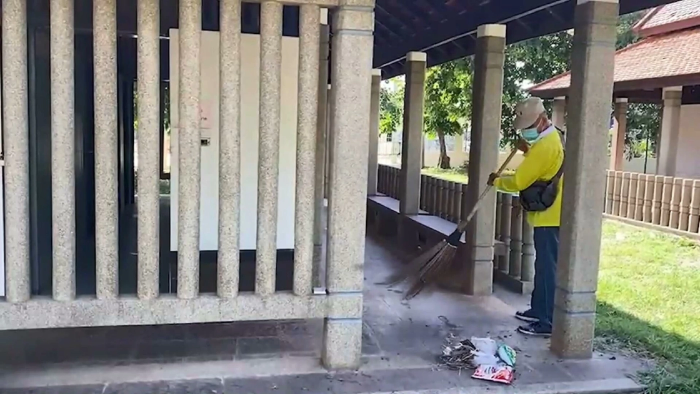 อบจ.ชัยภูมิ แก้ปัญหามั่วสุมห้องน้ำสวนสาธารณะหนองปลาเฒ่า ห้ามรถผ่านยามดึก