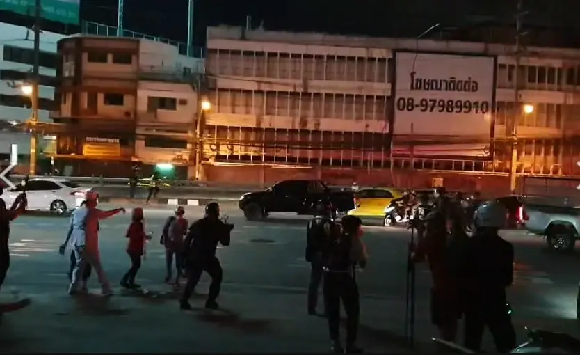 บิ๊กตู่ ห่วงเยาวชนร่วมชุมนุม ขอให้นึกถึงพ่อแม่หวั่นเสียอนาคตหากถูกจับกุม