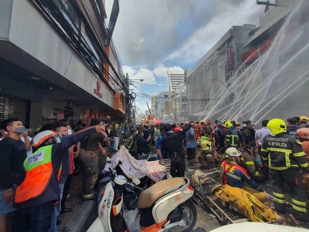 “ชัชชาติ” รับไฟไหม้สำเพ็ง บทเรียนราคาแพง เร่ง “การไฟฟ้า” นำสายไฟลงดิน