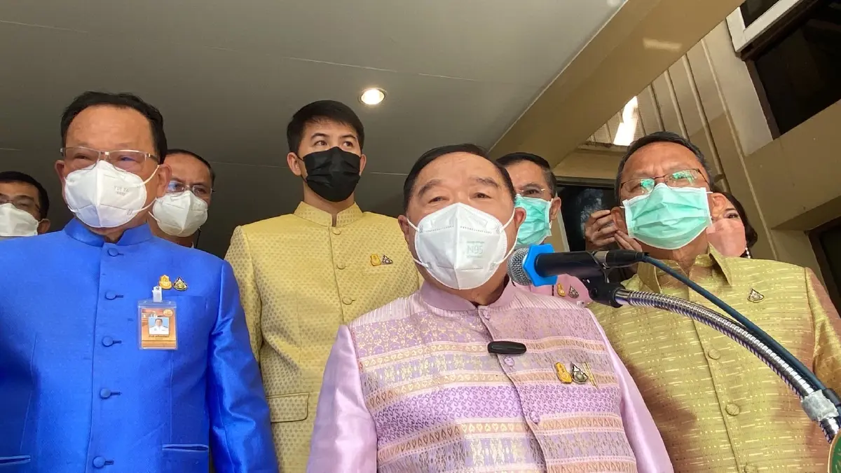 สันติ,พลเอกประวิตร,สมศักดิ์