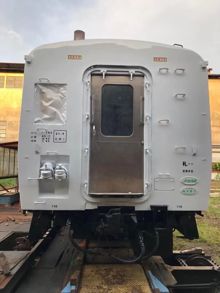 เปิดภาพ “รถไฟมือสองญี่ปุ่น” โฉมใหม่ สวยคลาสสิก สยบดราม่าก่อนหน้า