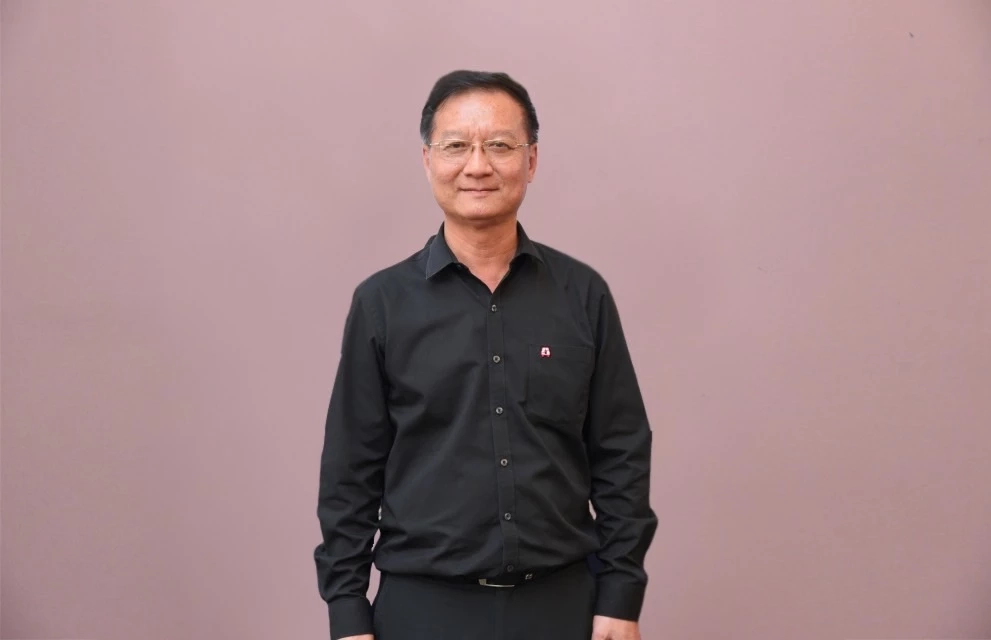 นายสุรสิทธิ์ ศิลปงาม ผู้จัดการมูลนิธิเมาไม่ขับ 