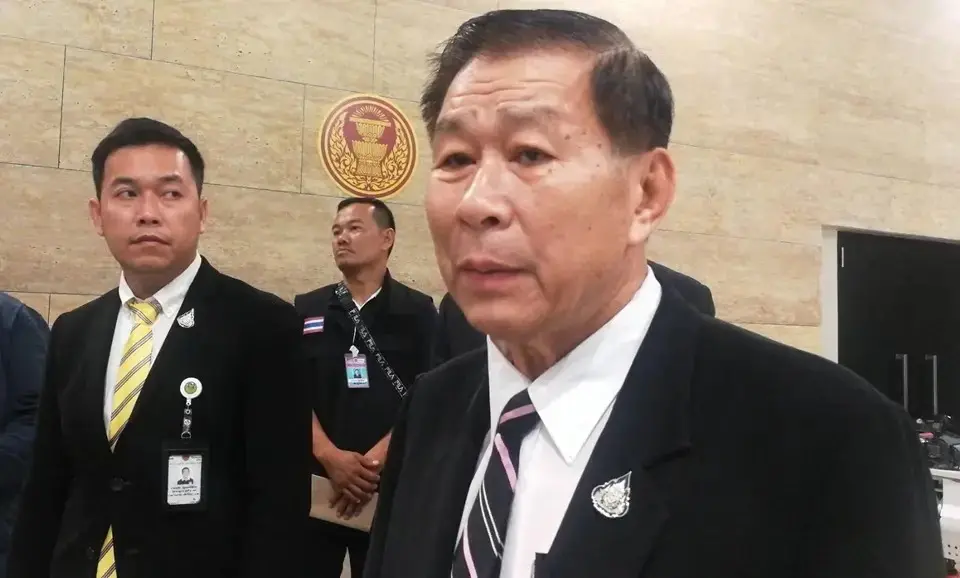 ธนกร ซัด เพื่อไทย ตาบอดมา 8 ปี ถึงไม่เห็นผลงานรัฐบาล ย้อนดึงเสื้อแดงเพื่อใคร