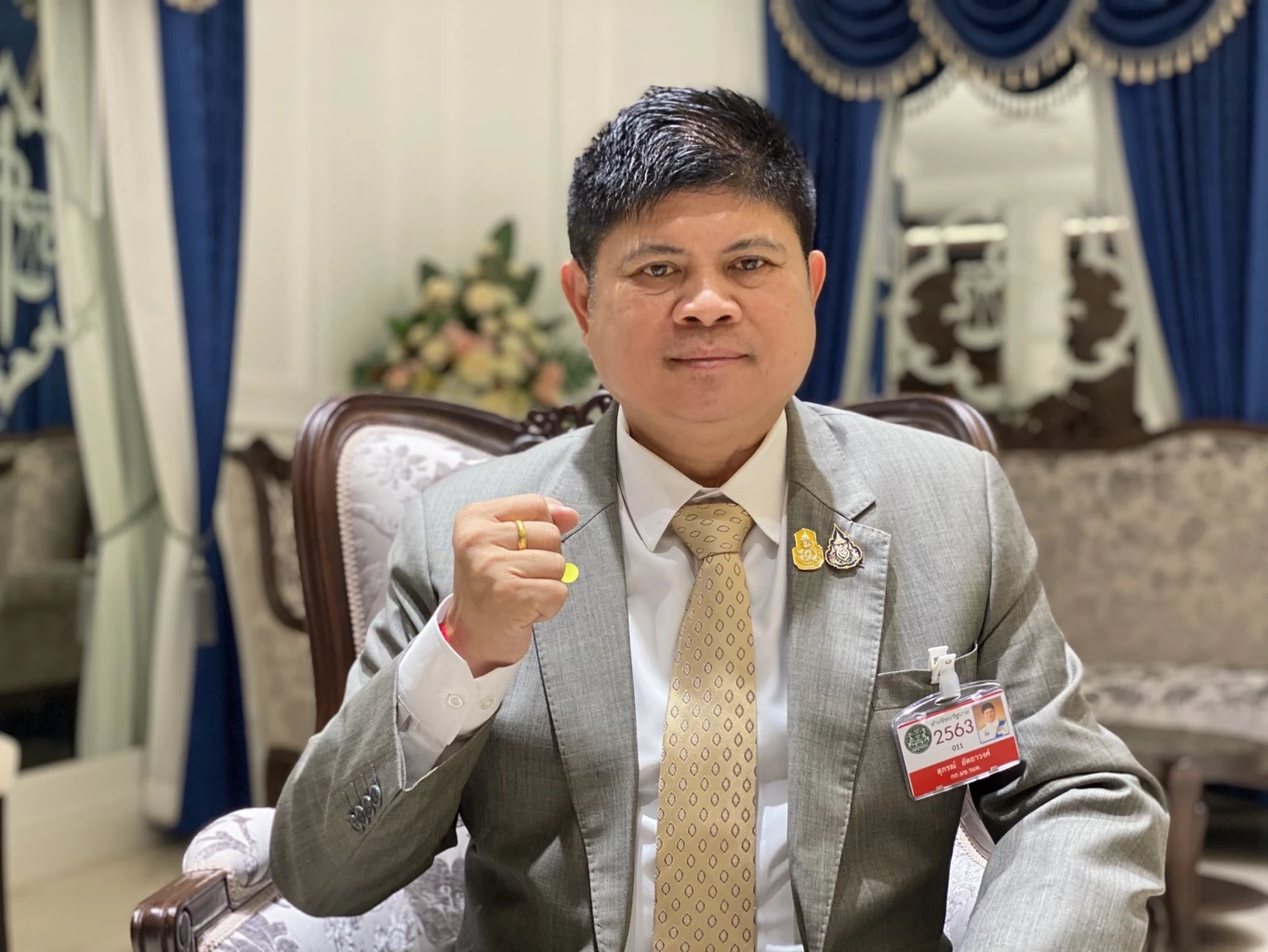 รู้แล้ว !! ข่าว "บิ๊กตู่" นั่งหัวหน้าพรรคพลังประชารัฐ มายังไง ไปจริงหรือไม่ ?