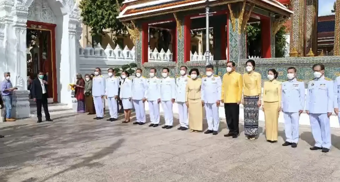 สมเด็จพระสังฆราชฯ ประทานพร "บิ๊กตู่" ขอให้ทำงานสำเร็จ