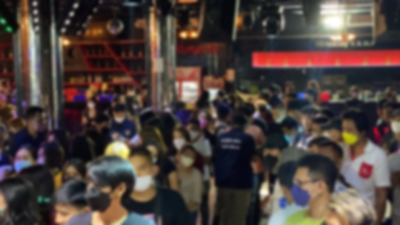 ไม่รอด! สั่งเด้ง 5 เสือ สน.ปทุมวัน เซ่นพิษจับ &quot;แวมไพร์ผับ&quot; ผับลับกลางกรุง