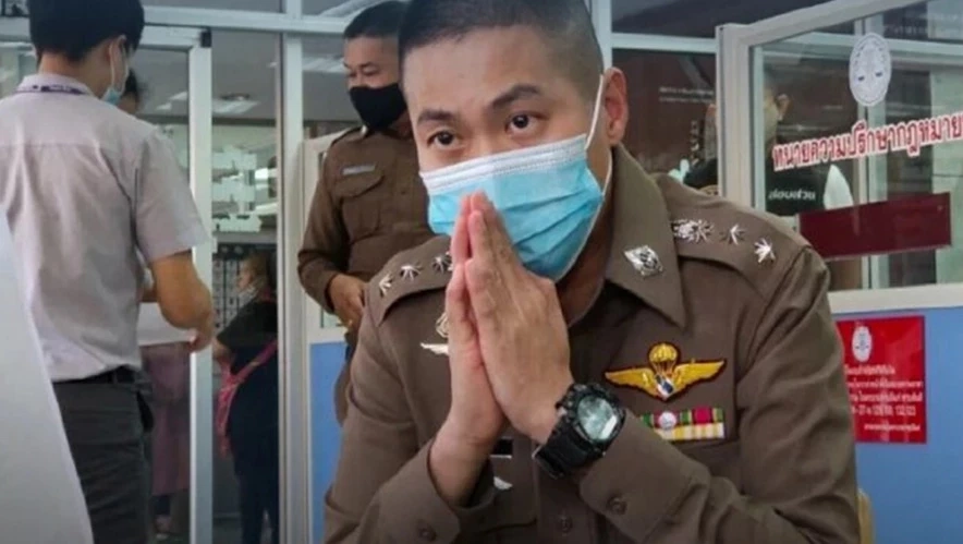 &quot;อดีตผู้กำกับโจ้&quot;